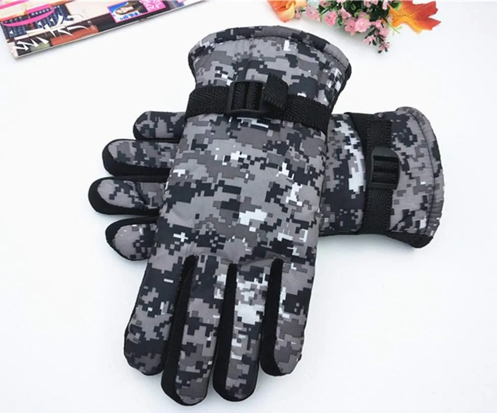 Maorrew Kids Cold Weather Waterproof Camo Print Winter Gloves Outdoor Warm Ski Gloves Mittens